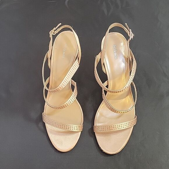 STYLE & CO MULTI-STRAP ADJUSTABLE BUCKLE ANKLE RHINESTONES EMBELLISHMENTS SANDAL - Picture 2 of 11